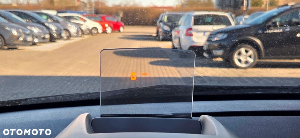 Peugeot 3008 HDi 160 Automatik Allure - 33