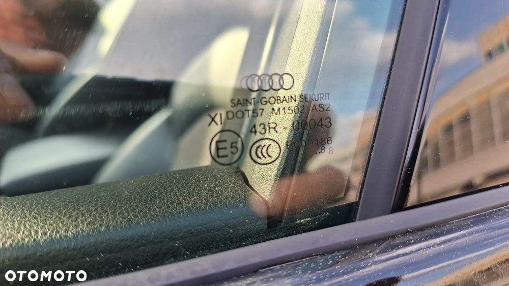 Audi A6 Avant 2.0 TDI Quattro S tronic - 38