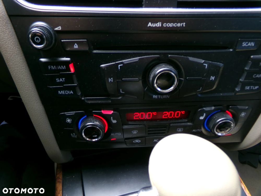 Audi A4 Limousine 2.0 TFSI quattro S tronic Attraction - 13