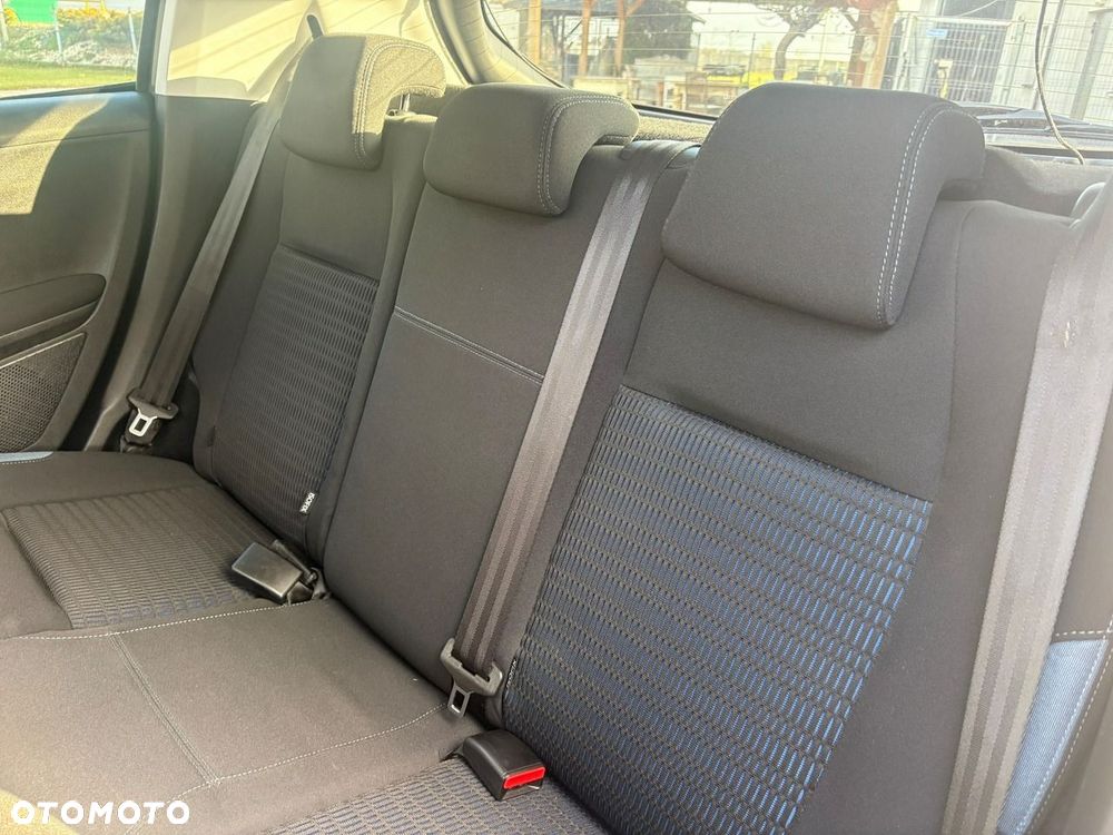 Peugeot 208 120 VTI Intuitive - 21