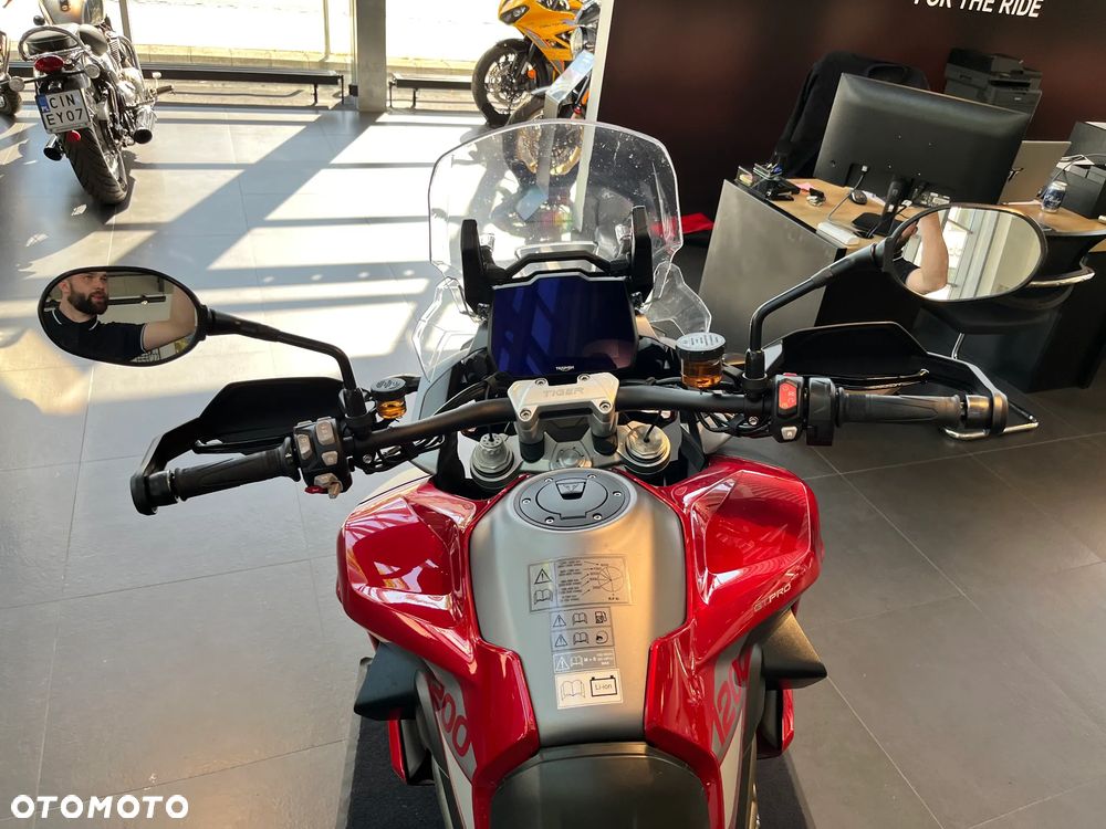 Triumph Tiger - 8