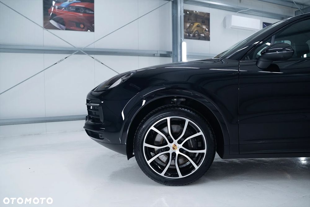 Porsche Cayenne Platinum Edition - 9