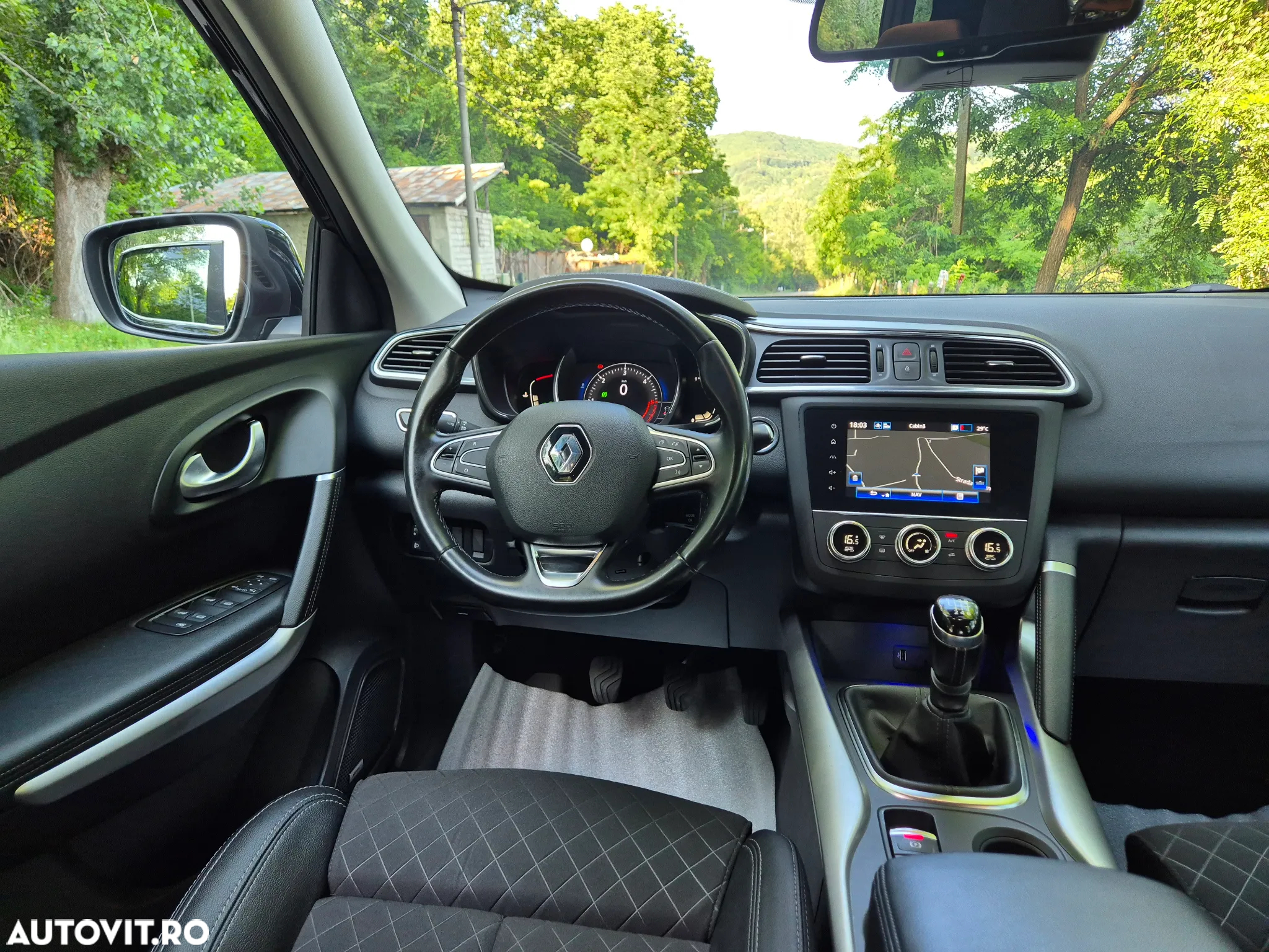 Renault Kadjar BLUE dCi 150 BOSE EDITION - 13