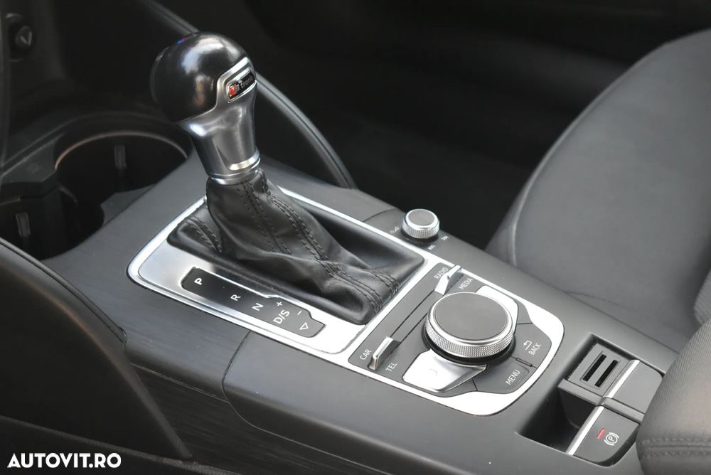 Audi A3 1.6 TDI clean Stronic Ambition - 10
