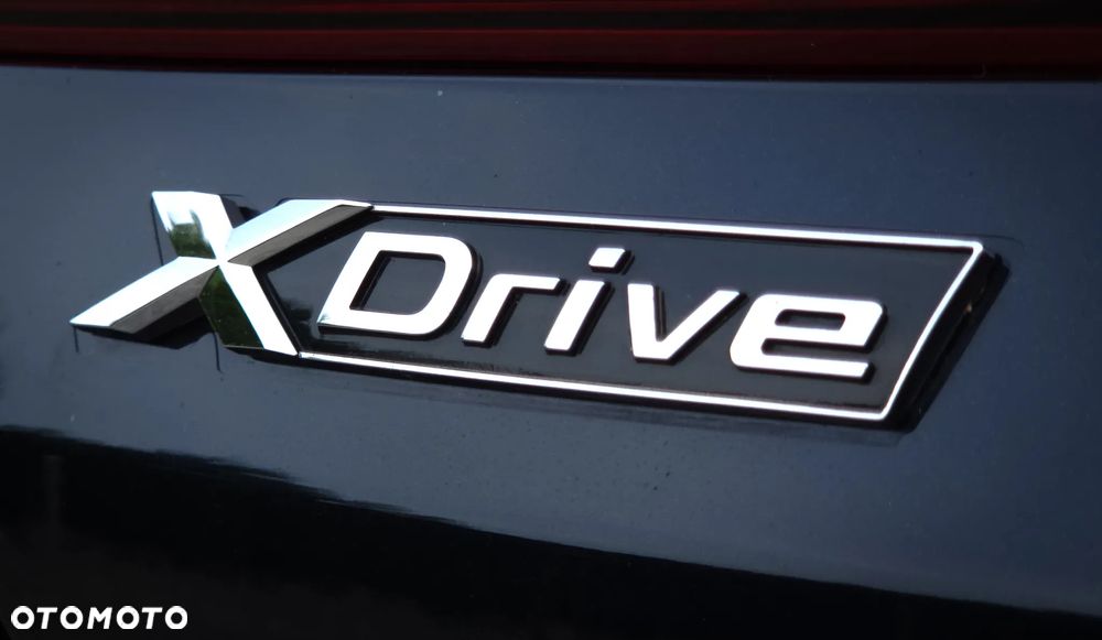 BMW Seria 8 840i - 37