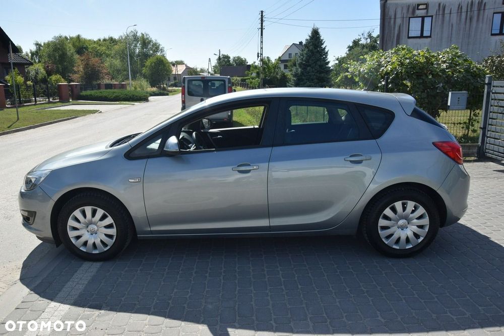 Opel Astra 1.6 Active EU6 - 13