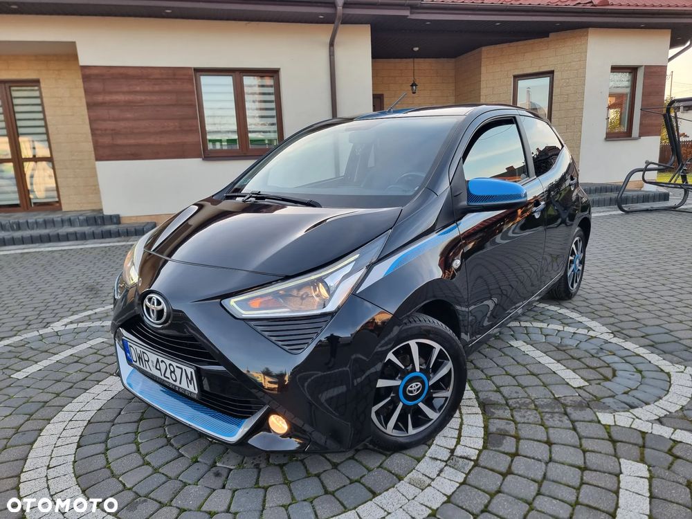 Toyota Aygo 1.0 VVT-i Color Edition - 1