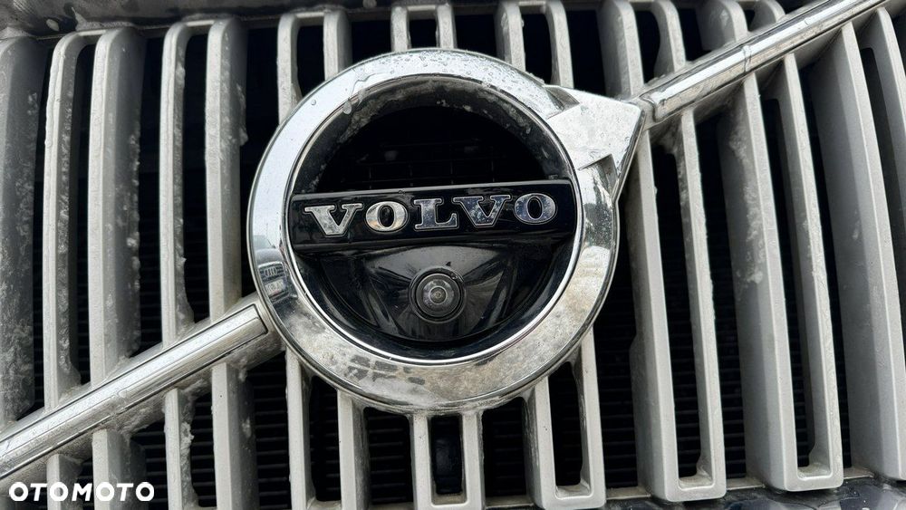 Volvo XC 90 - 35