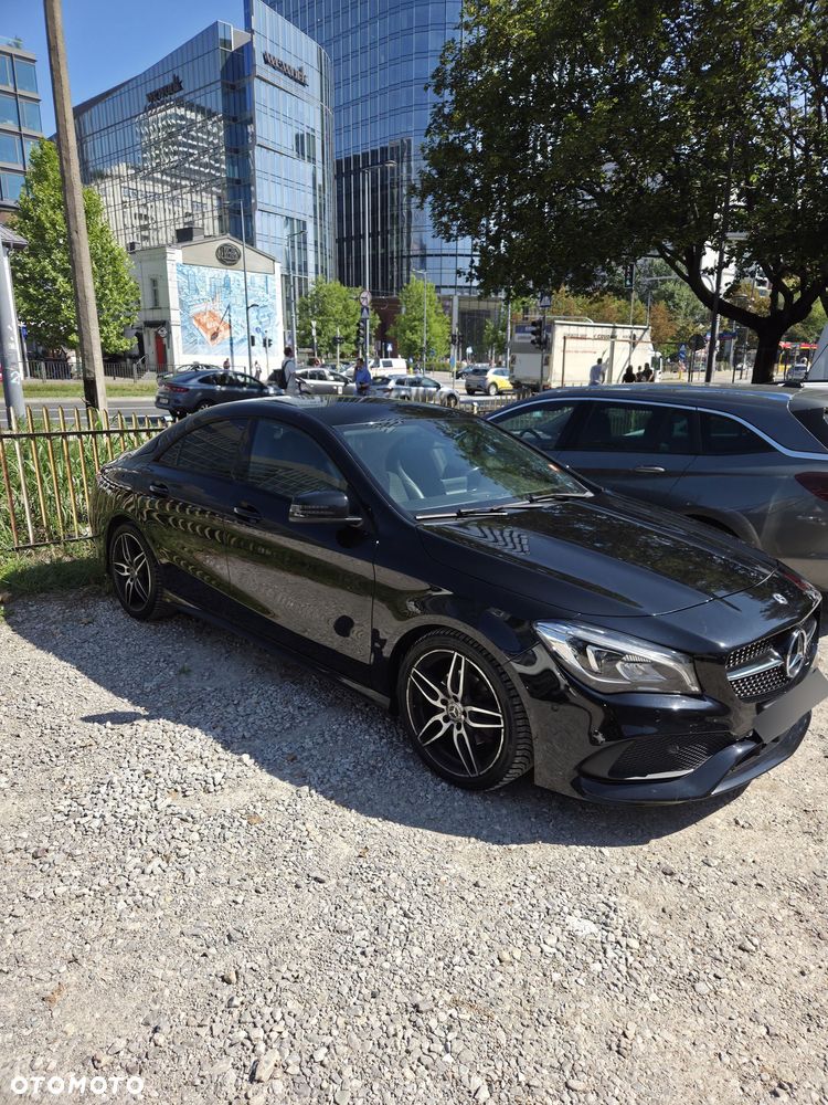 Mercedes-Benz CLA 200 7G-DCT AMG Line - 1