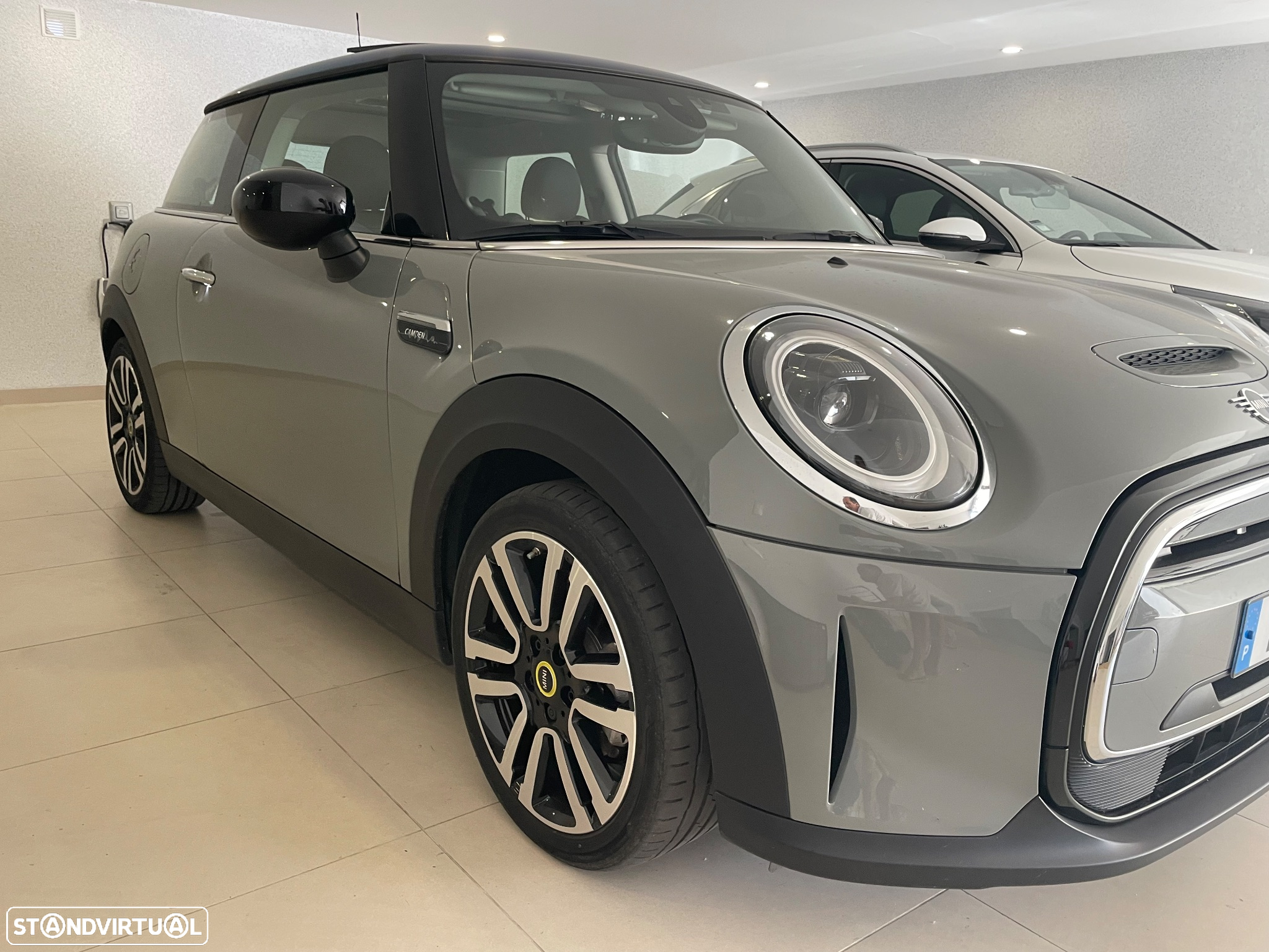 MINI 3 Portas Cooper SE Camden Edition - 5