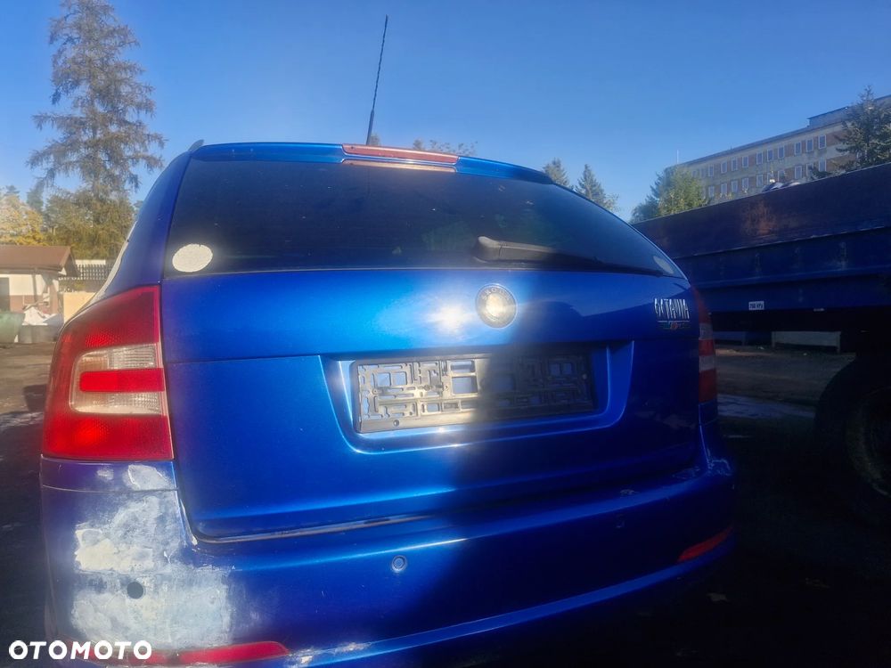 Skoda Octavia II RS (kombi): pojazd na części: maska, zderzak, drzwi, szyby, lusterka, chłodnica ... - 25