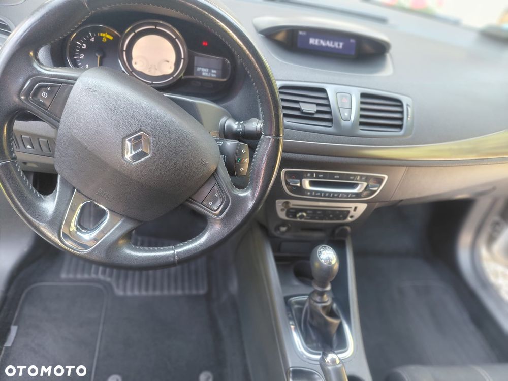 Renault Megane 1.5 dCi Expression - 9