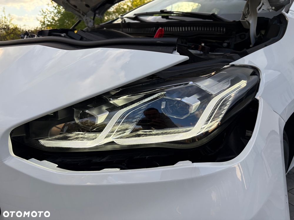 BMW Seria 2 218i - 35