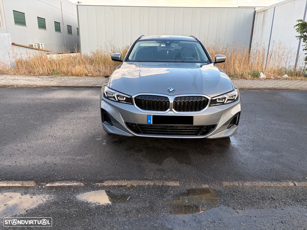 BMW 330 - 11