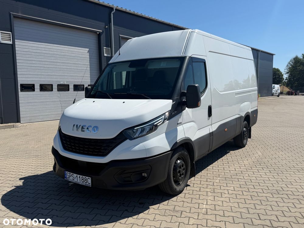 Iveco DAILY - 1