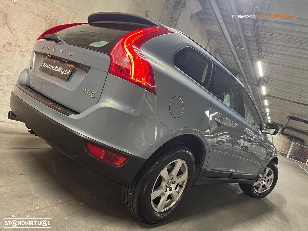 Volvo XC 60 2.0 D3 Drive Momentum - 2