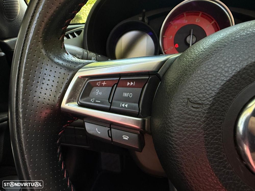 Abarth 124 Spider - 40