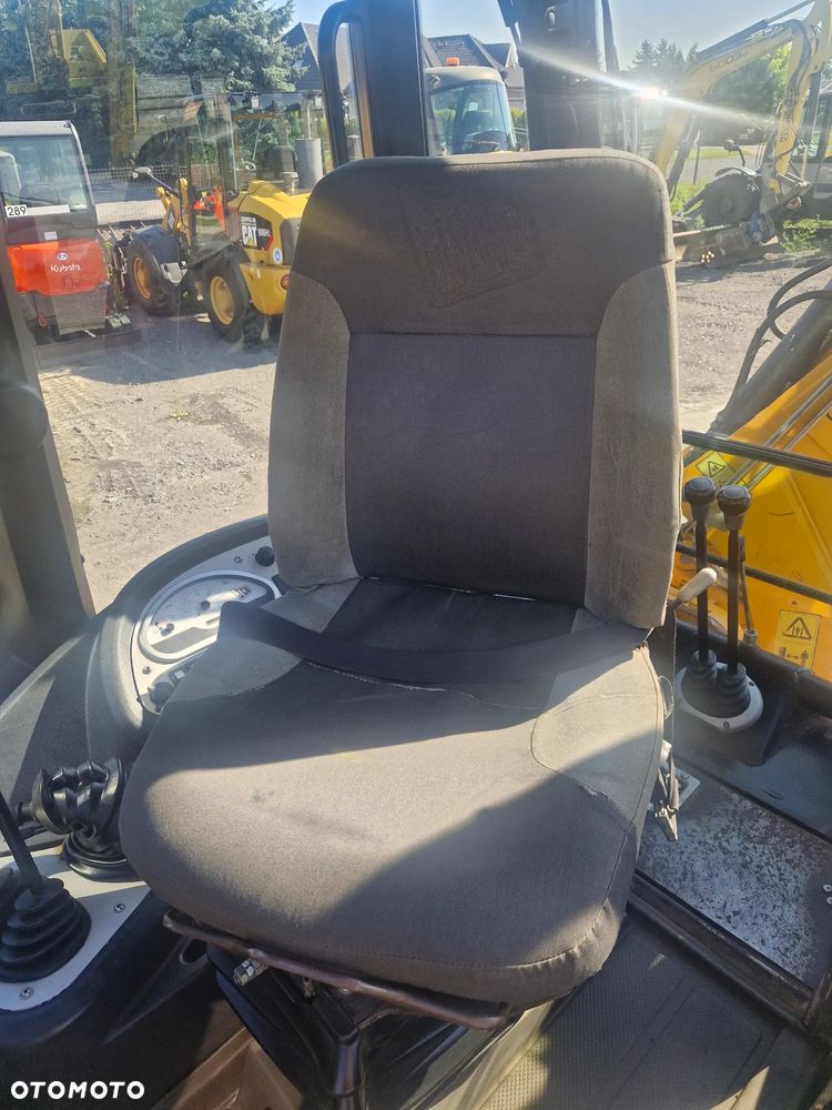 JCB Midi - 9