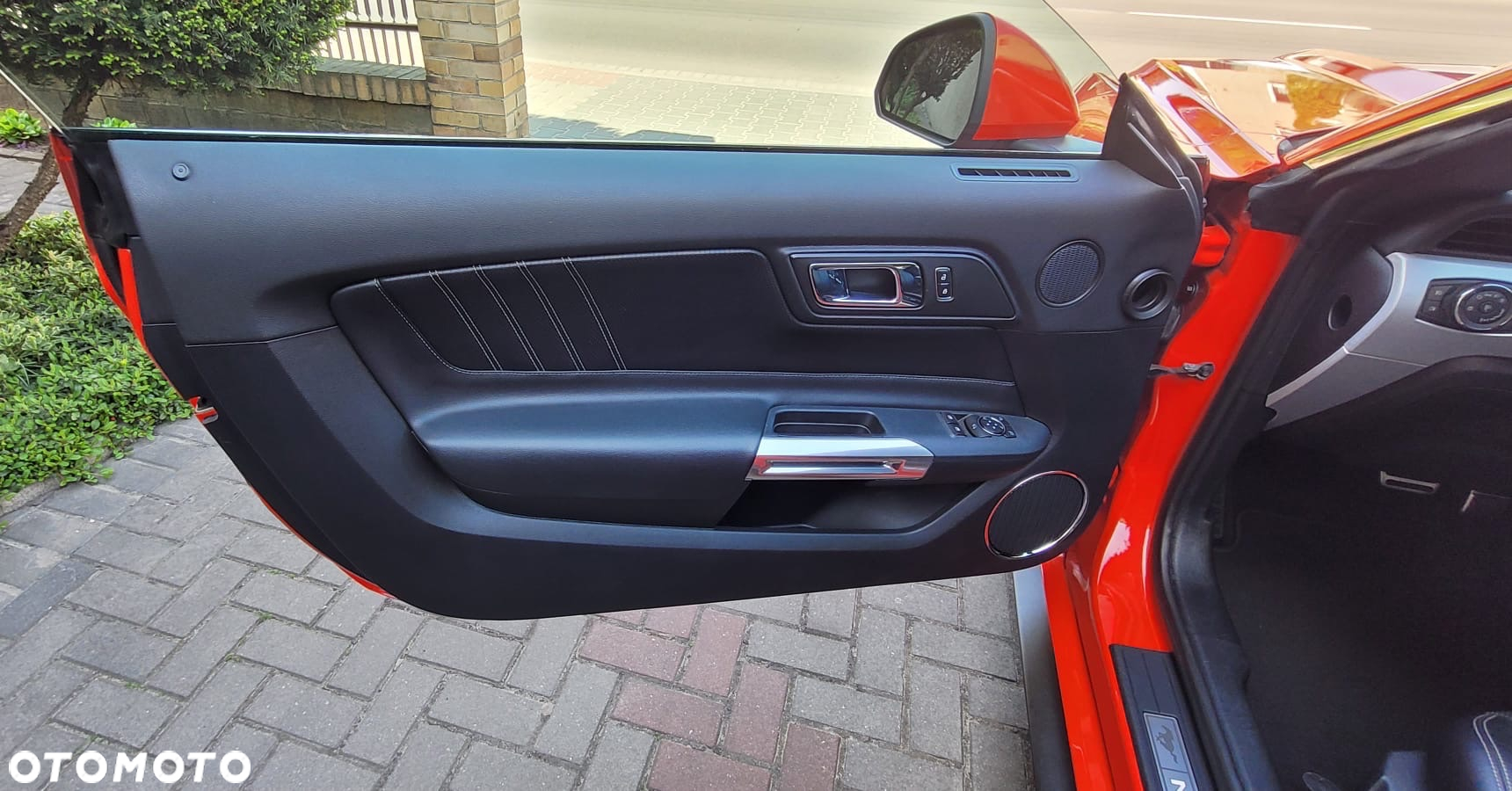 Ford Mustang 5.0 V8 GT - 7