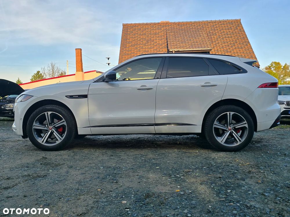Jaguar F-Pace 20d AWD R-Sport - 15