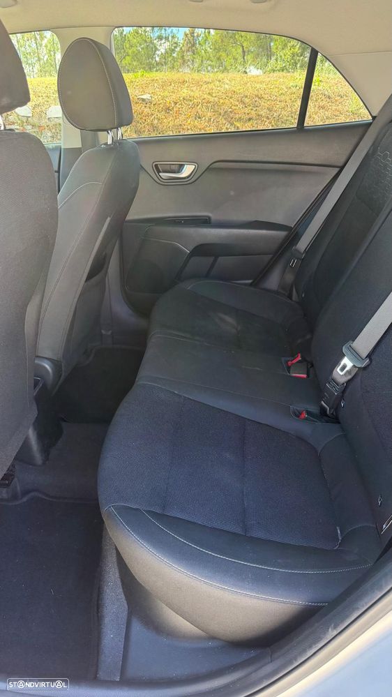 Kia Rio 1.2 CVVT LX - 9