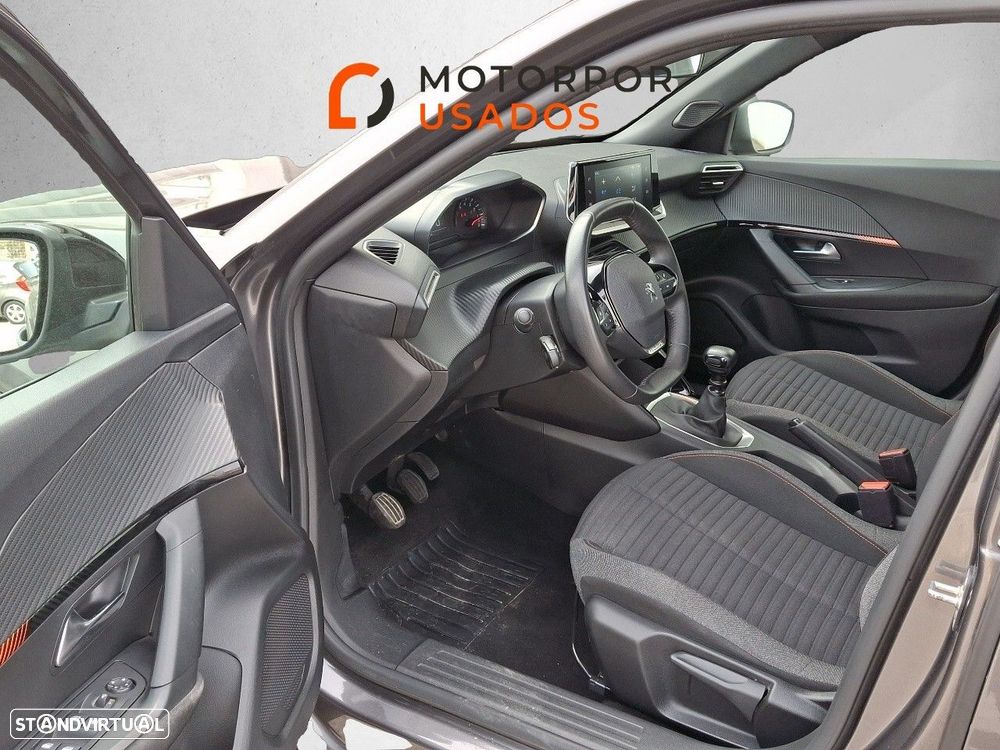 Peugeot 2008 1.2 PureTech Active Pack - 7