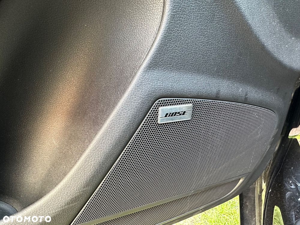 Audi A4 Avant 2.0 TDI Quattro Line - 14