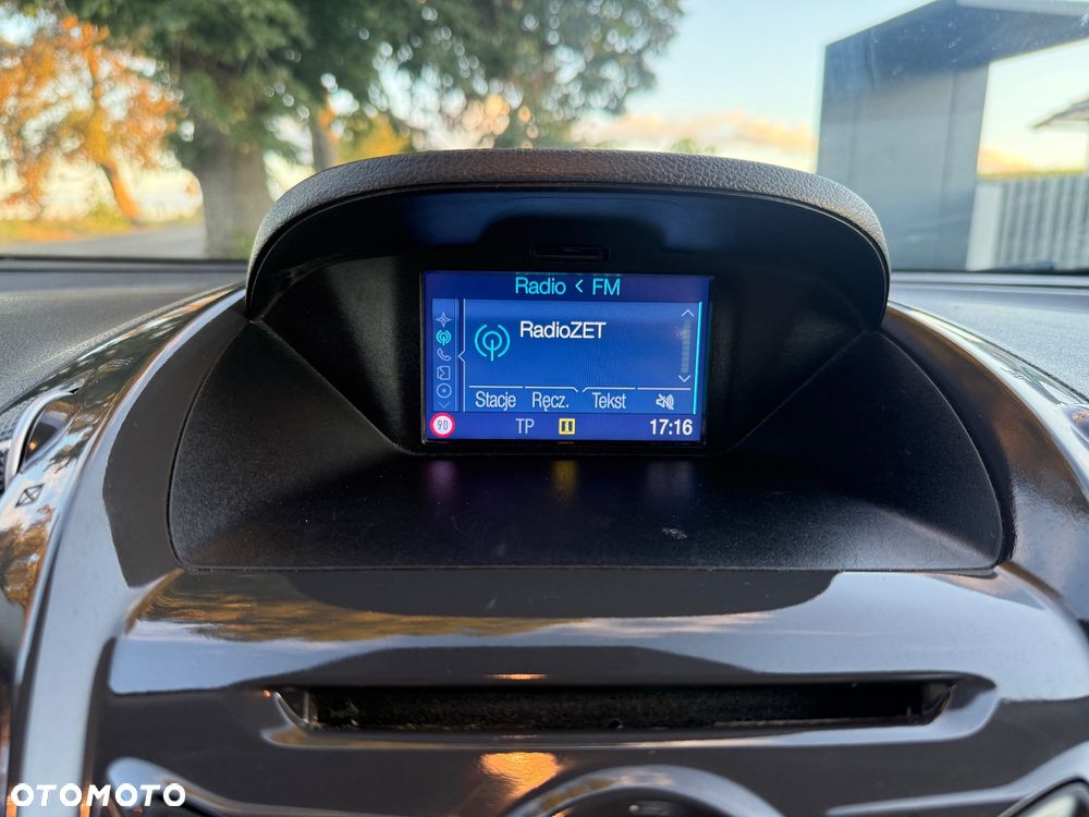 Ford Tourneo Courier 1.0 EcoBoost Titanium - 19