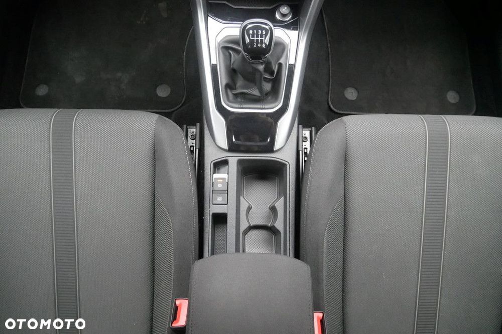 Volkswagen T-Roc 1.5 TSI Life - 11