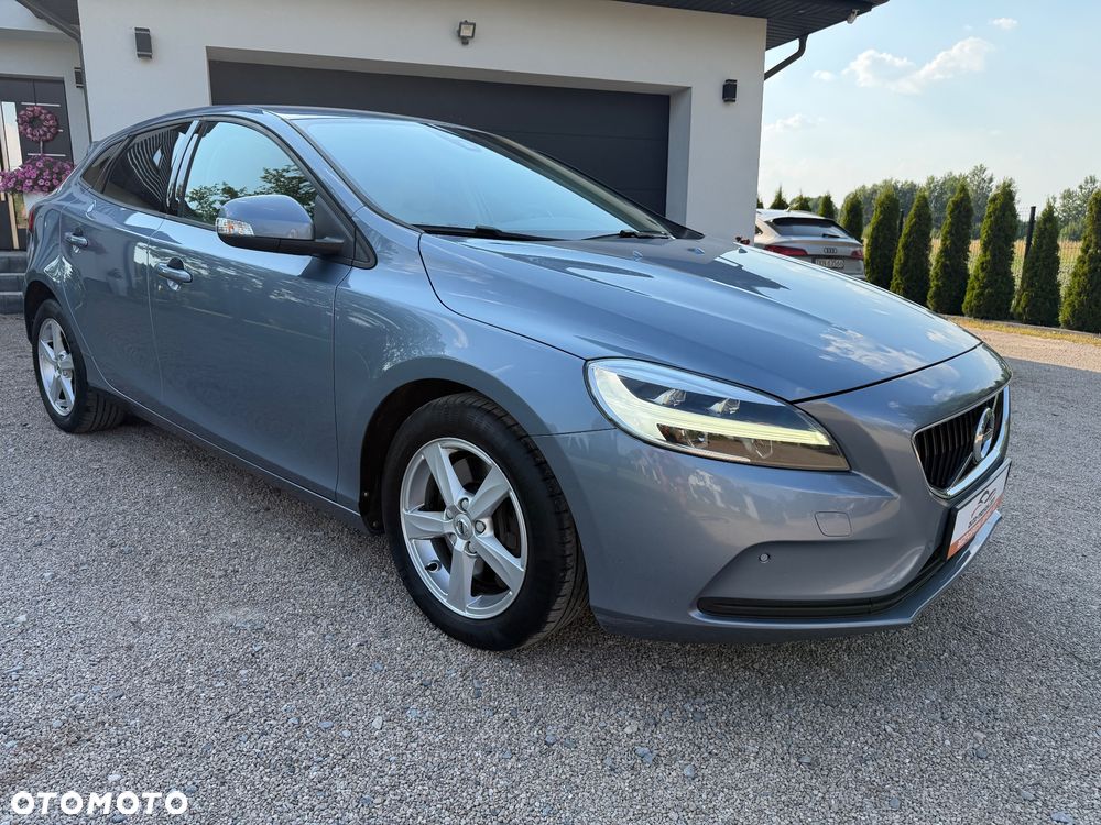 Volvo V40 D3 Momentum - 17