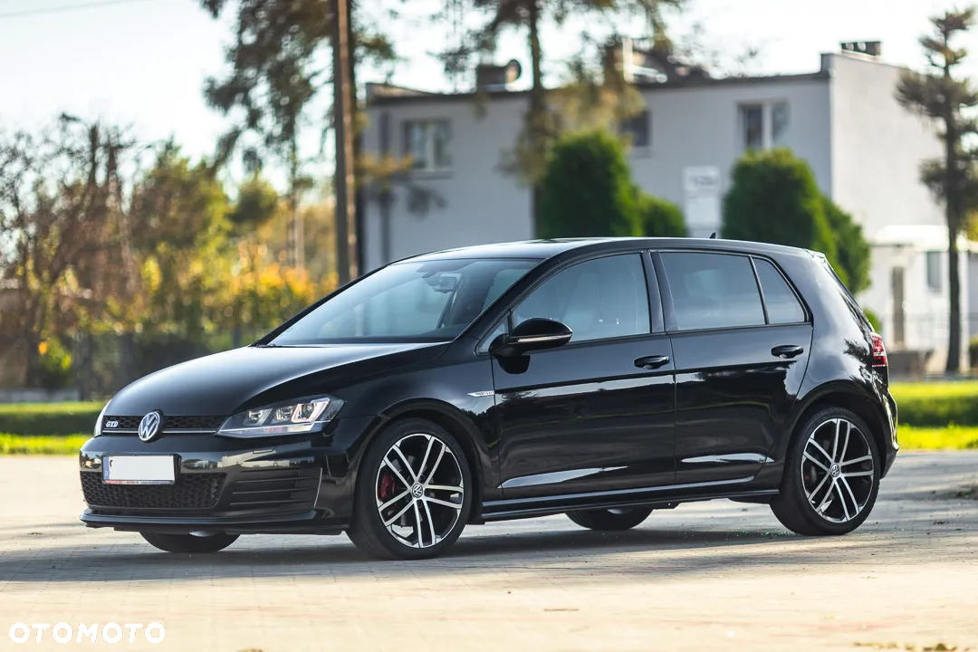 Volkswagen Golf GTD (BlueMotion Technology) - 3