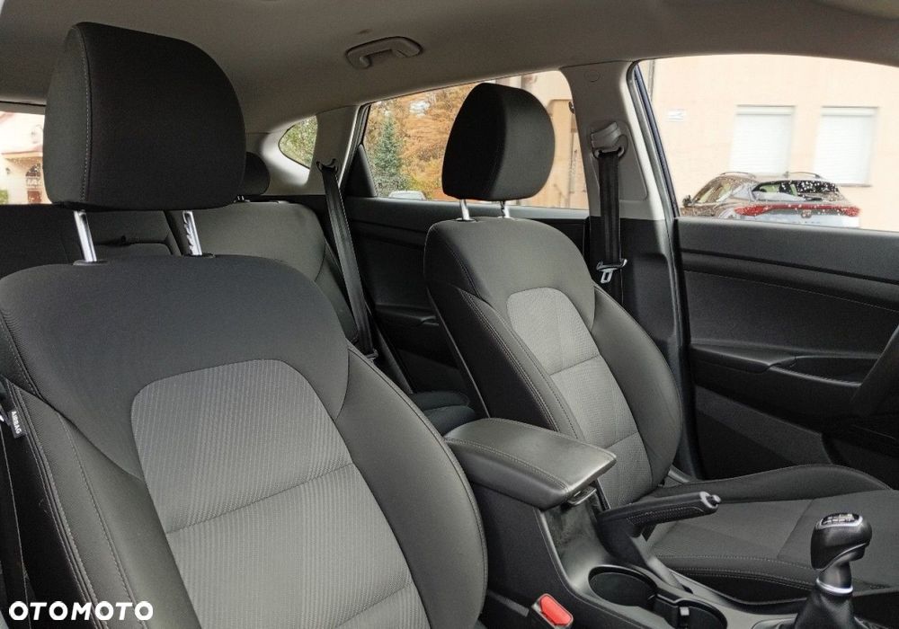 Hyundai Tucson - 16