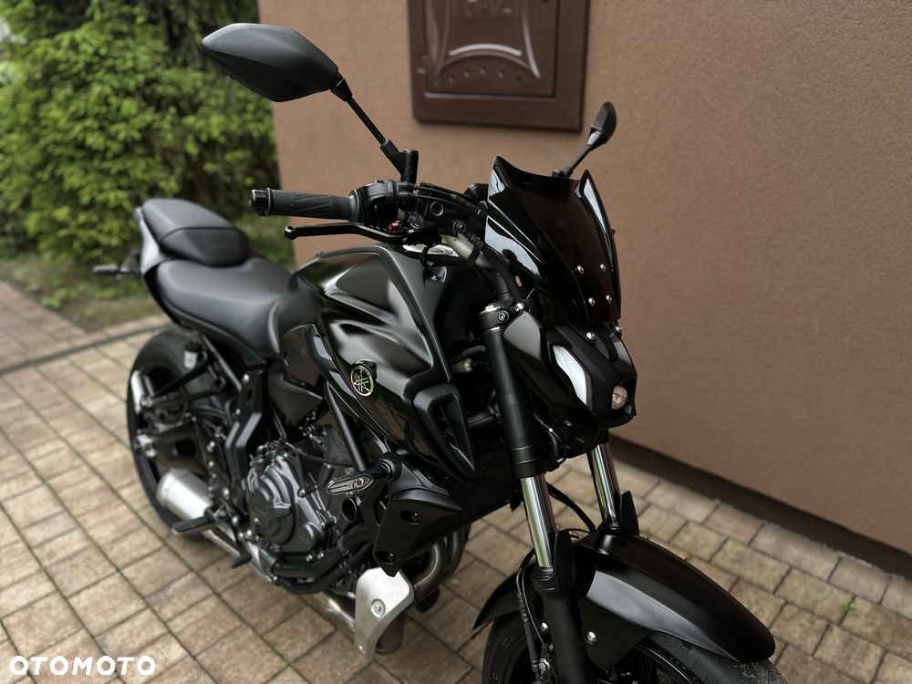 Yamaha MT - 18