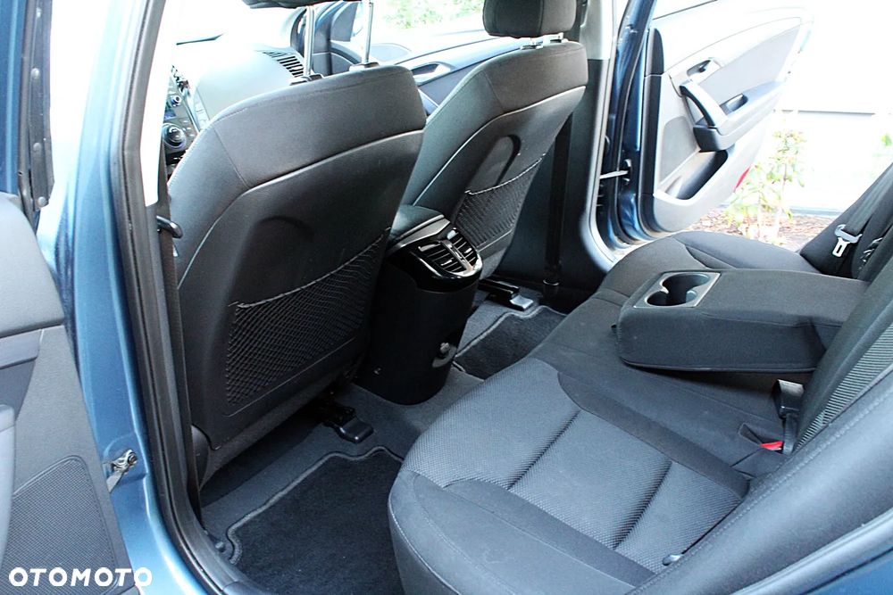 Hyundai i40 1.7 CRDi Comfort - 17