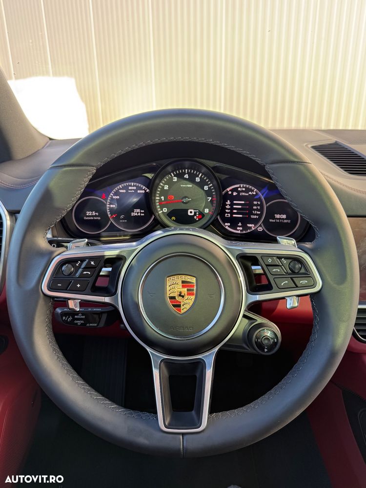 Porsche Cayenne Tiptronic S Platinum Edition - 6