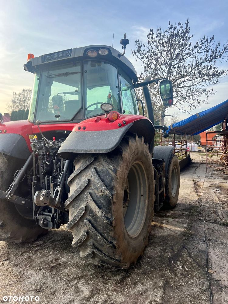 Massey Ferguson 6718S - 4