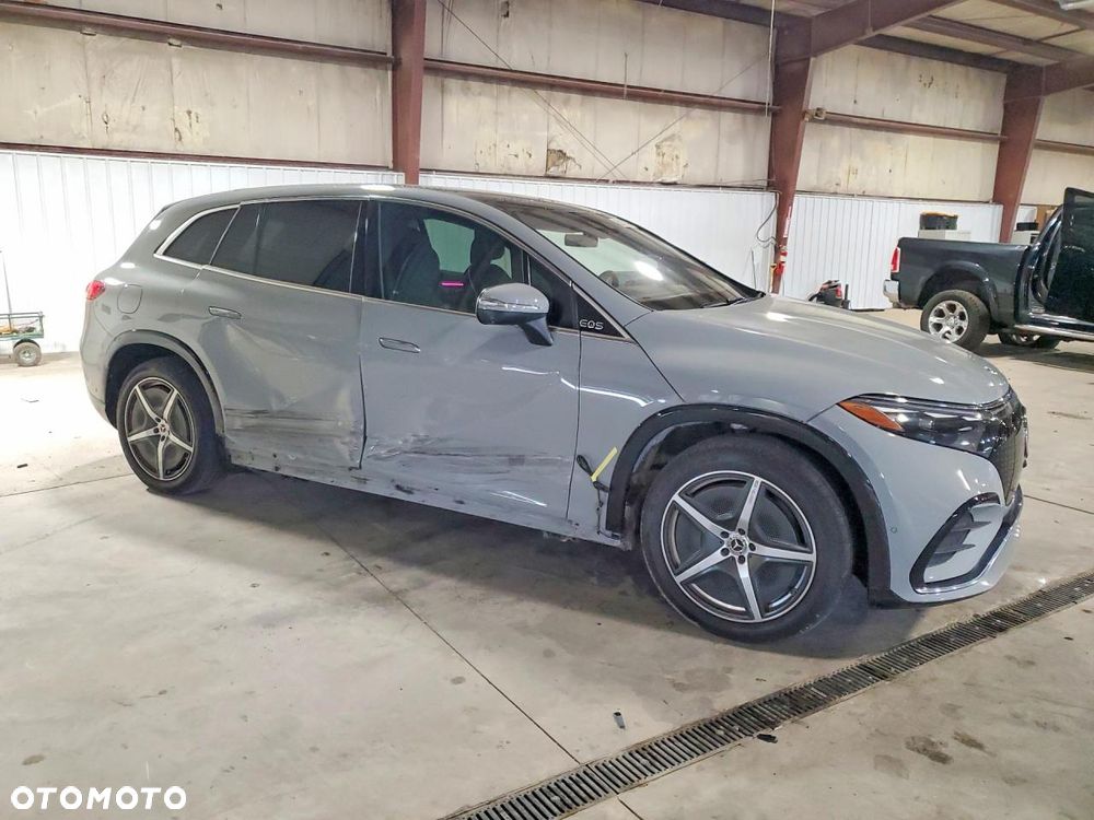 Mercedes-Benz EQS - 5