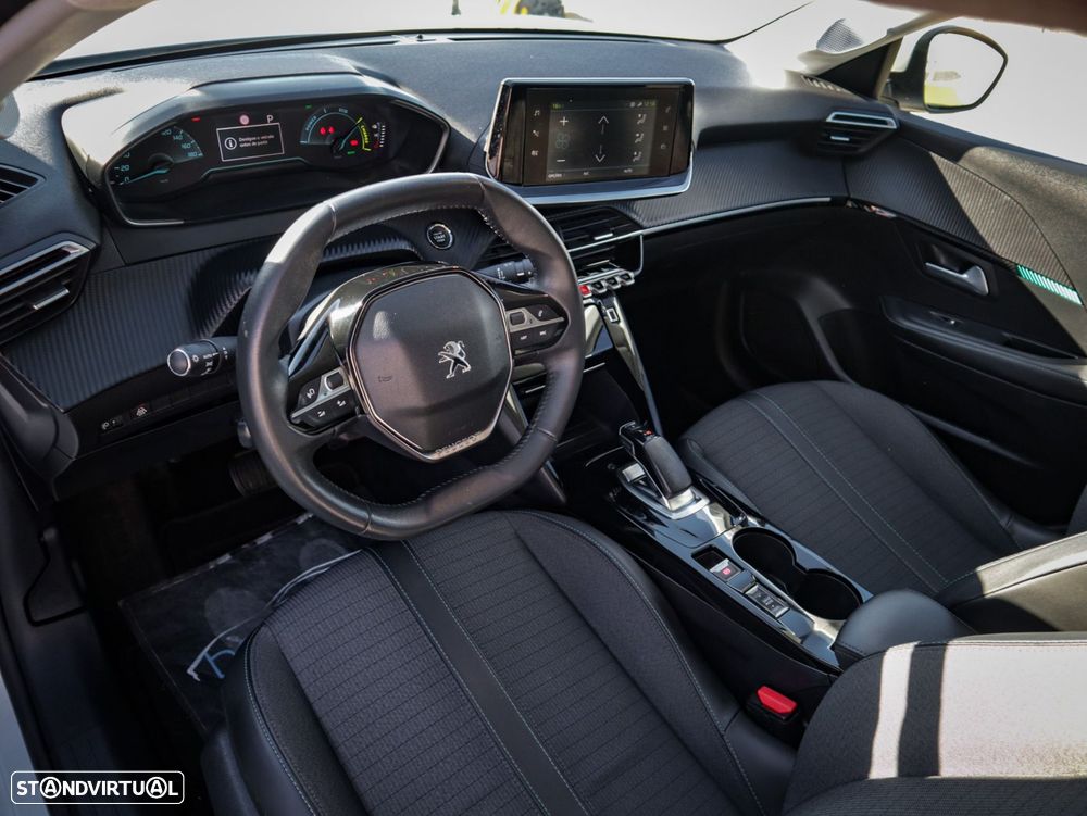 Peugeot e-208 50 kWh Allure Pack - 24