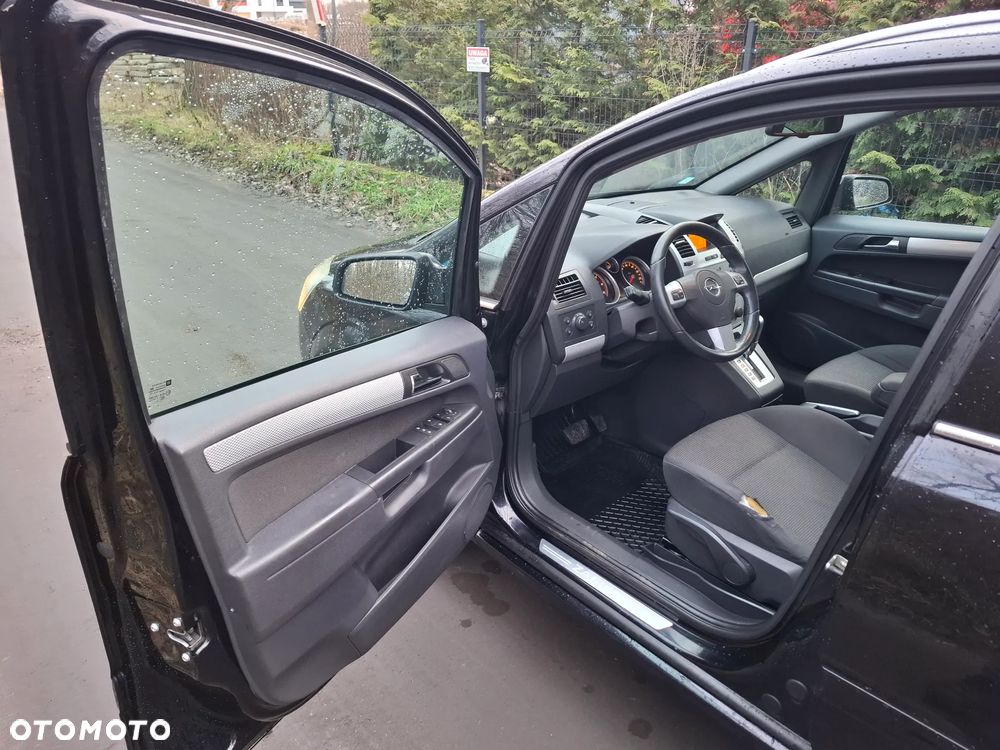Opel Zafira 1.9 CDTI Essentia ActiveSelect - 15