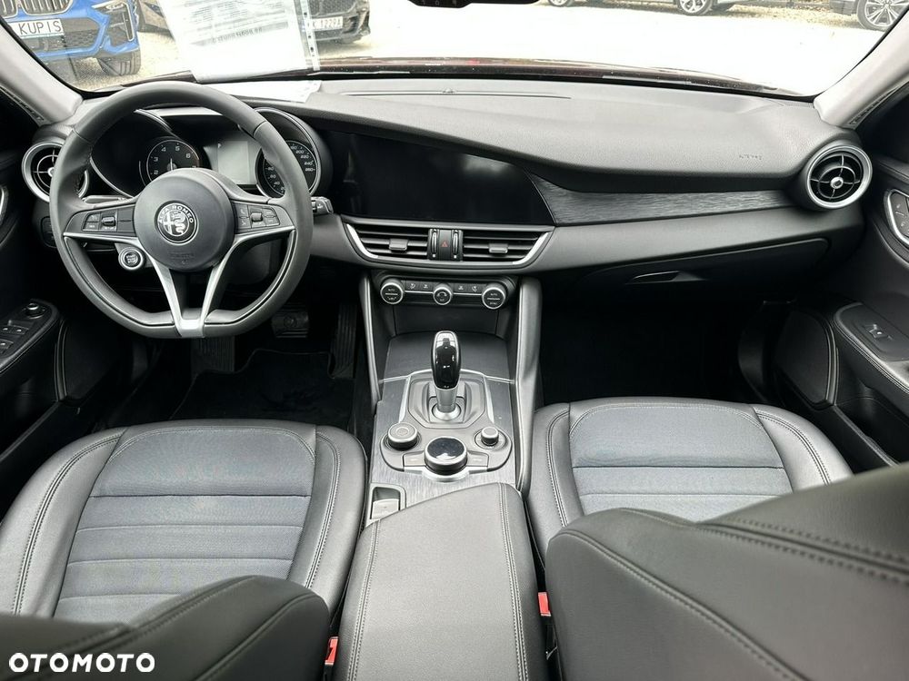 Alfa Romeo Giulia 2.0 Turbo 16V AT8 Super - 19