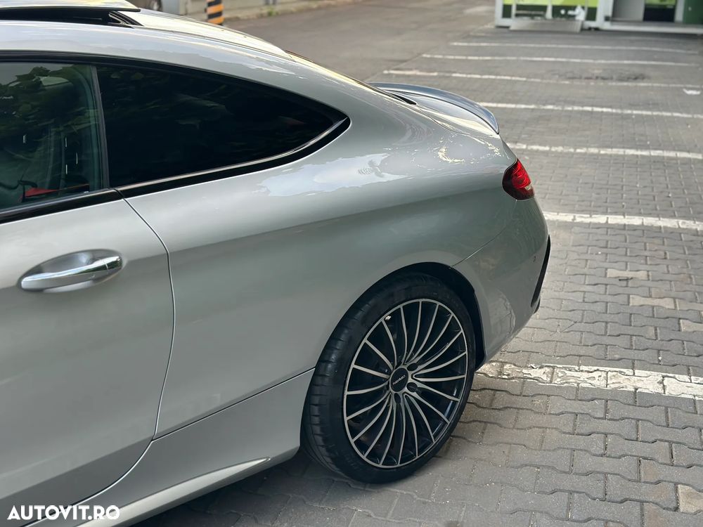 Mercedes-Benz C 43 AMG Coupe 4Matic - 10