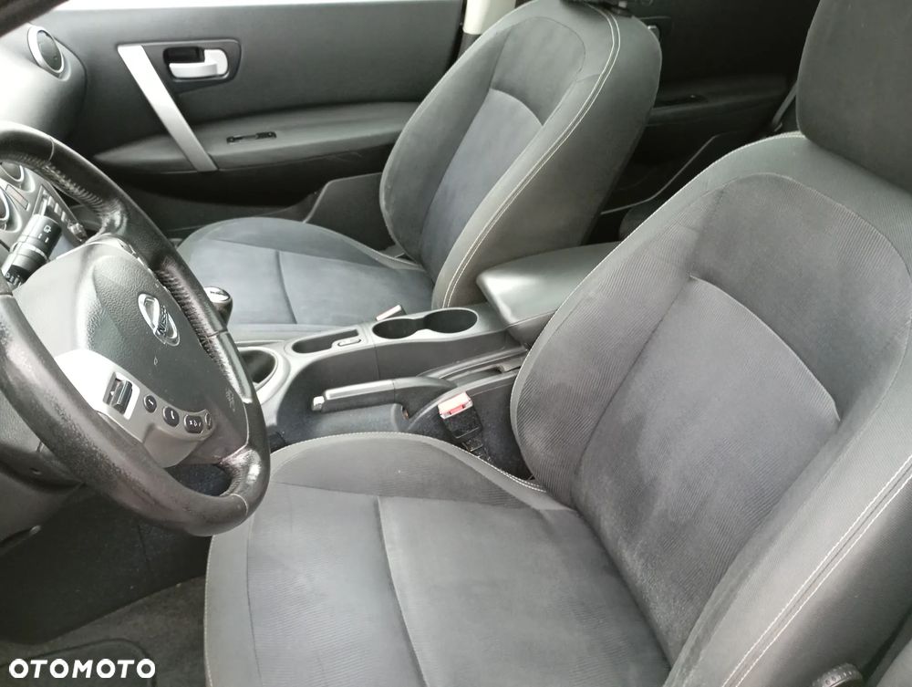 Nissan Qashqai 2.0 dCi Tekna - 32