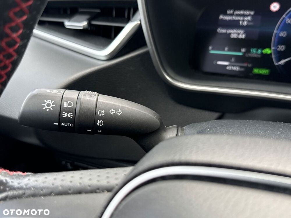 Toyota Corolla 1.8 Hybrid GR Sport Dynamic - 22