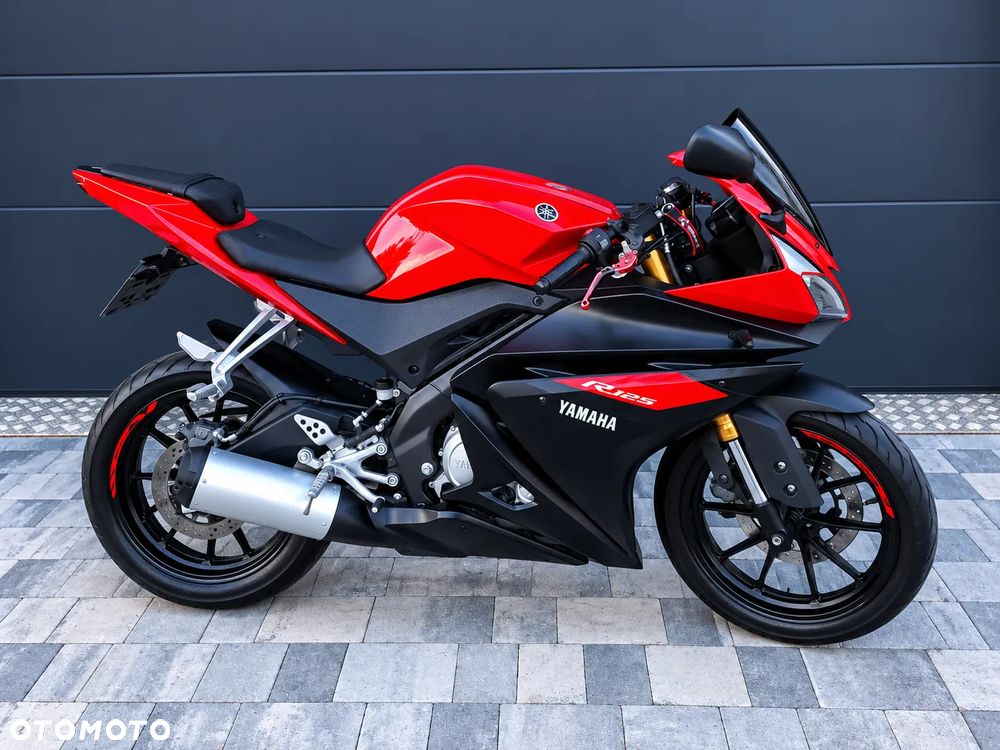 Yamaha YZR - 1
