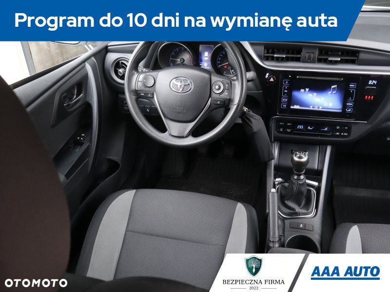 Toyota Auris - 9