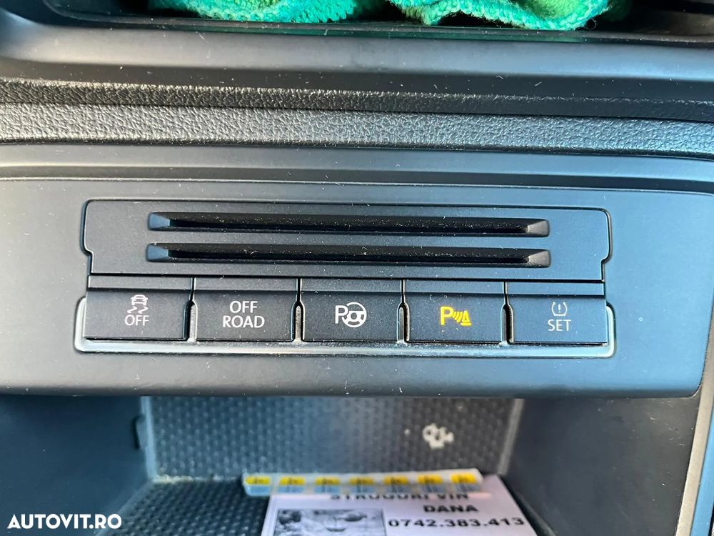 Volkswagen Tiguan 2.0 TDI 4Motion DSG BMT Sport & Style - 14