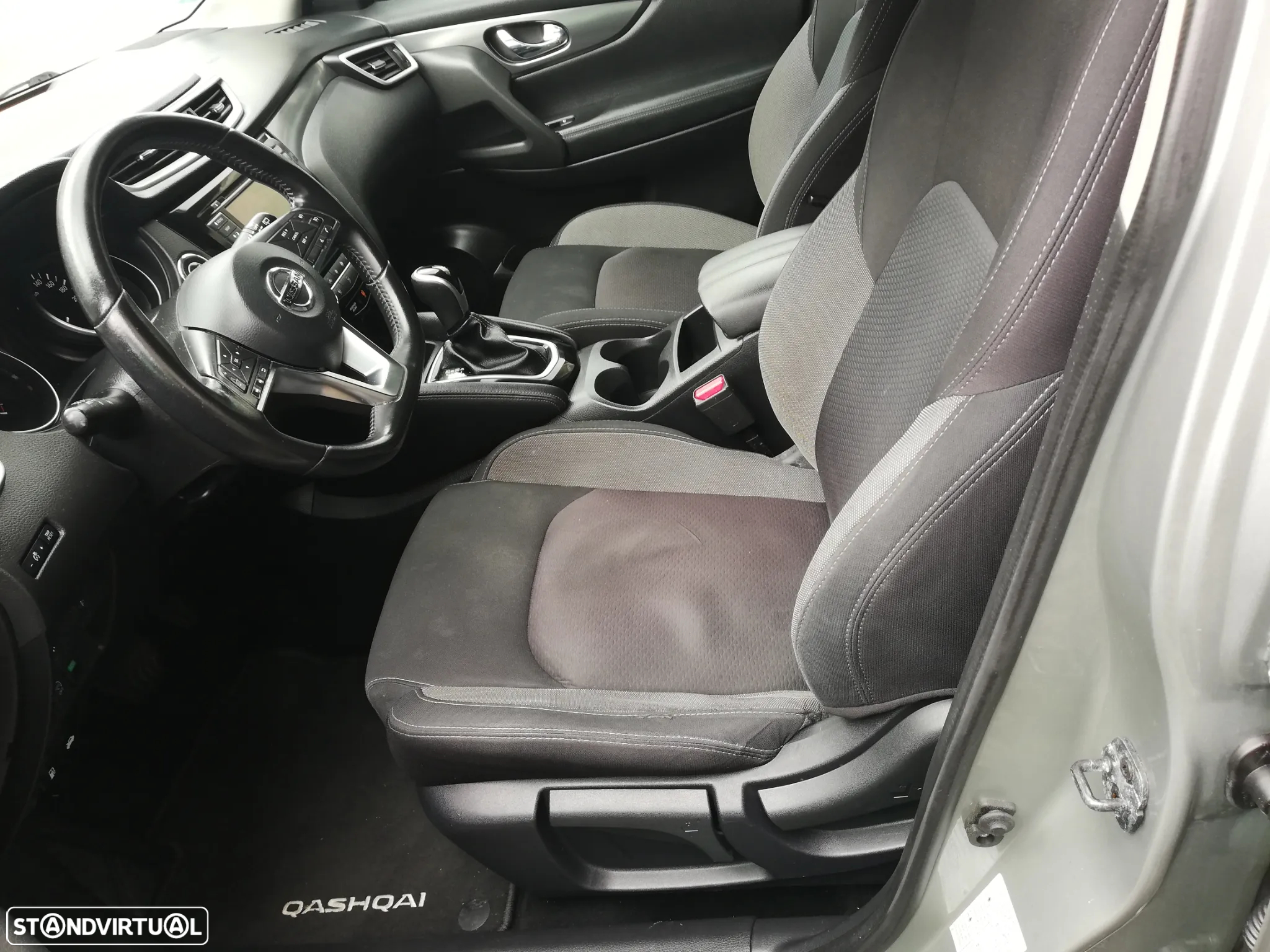 Nissan Qashqai 1.5 dCi DCT N-CONNECTA - 11