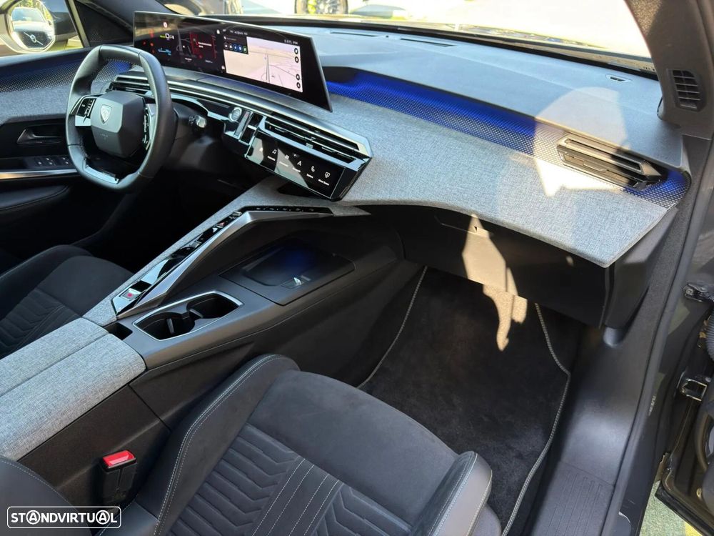 Peugeot E-3008 73 kWh GT - 20
