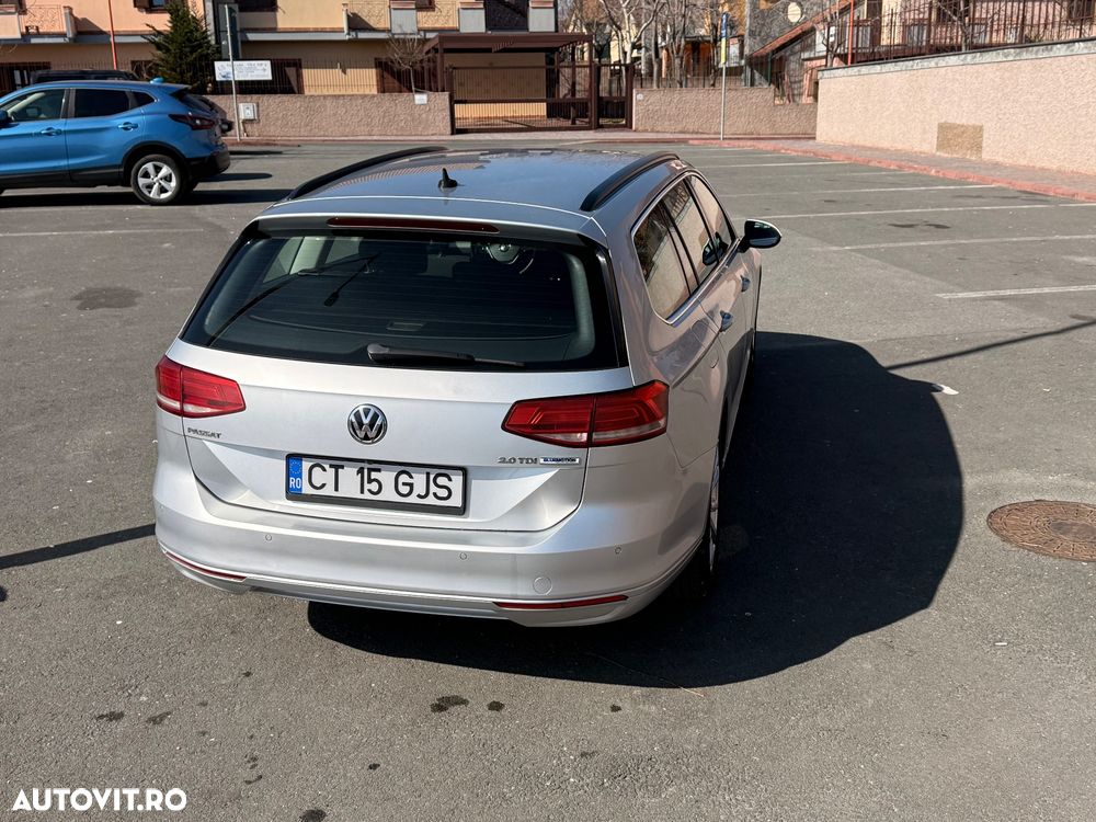 Volkswagen Passat 2.0 TDI DSG Comfortline - 3