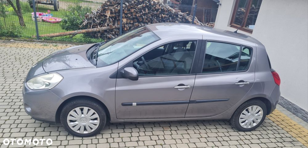 Renault Clio - 3